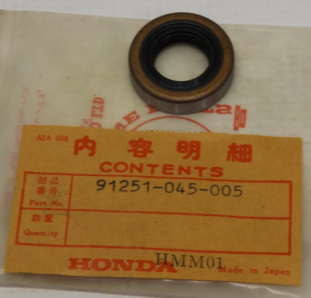 HONDA Z50B Z50 CRF50 REAR WHEEL OI L SAL 91251-045-005