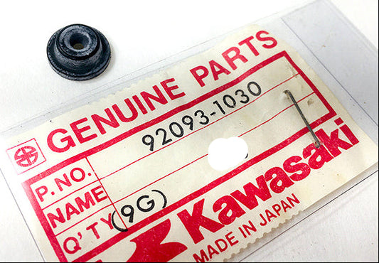KAWASAKI FUEL TANK CAP OIL SEAL 92093-1030