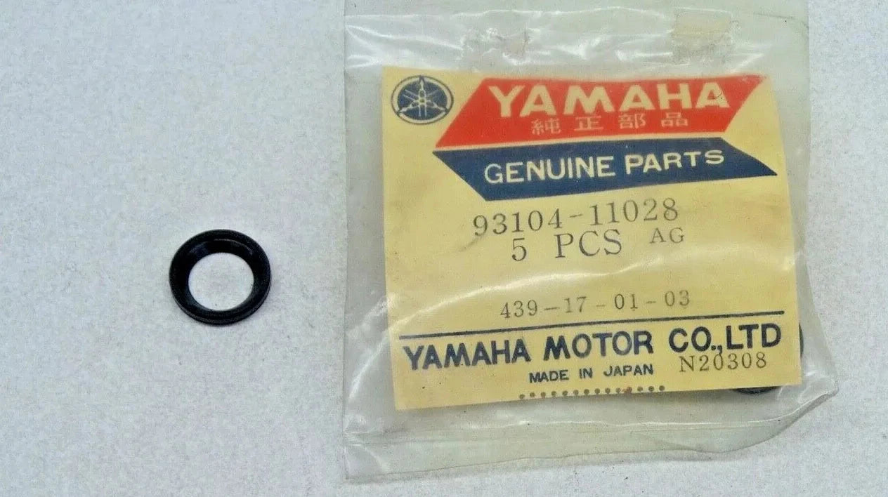 YAMAHA Many Models Factory Clutch Push Lever Oil Seal 93104-11028 / 93104-10085