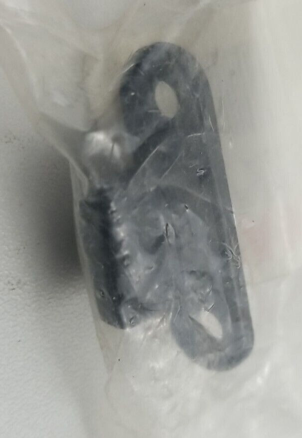 YAMAHA CS340 EX570 PZ480 VT480 VX750 Seat Hook 87E-24754-00