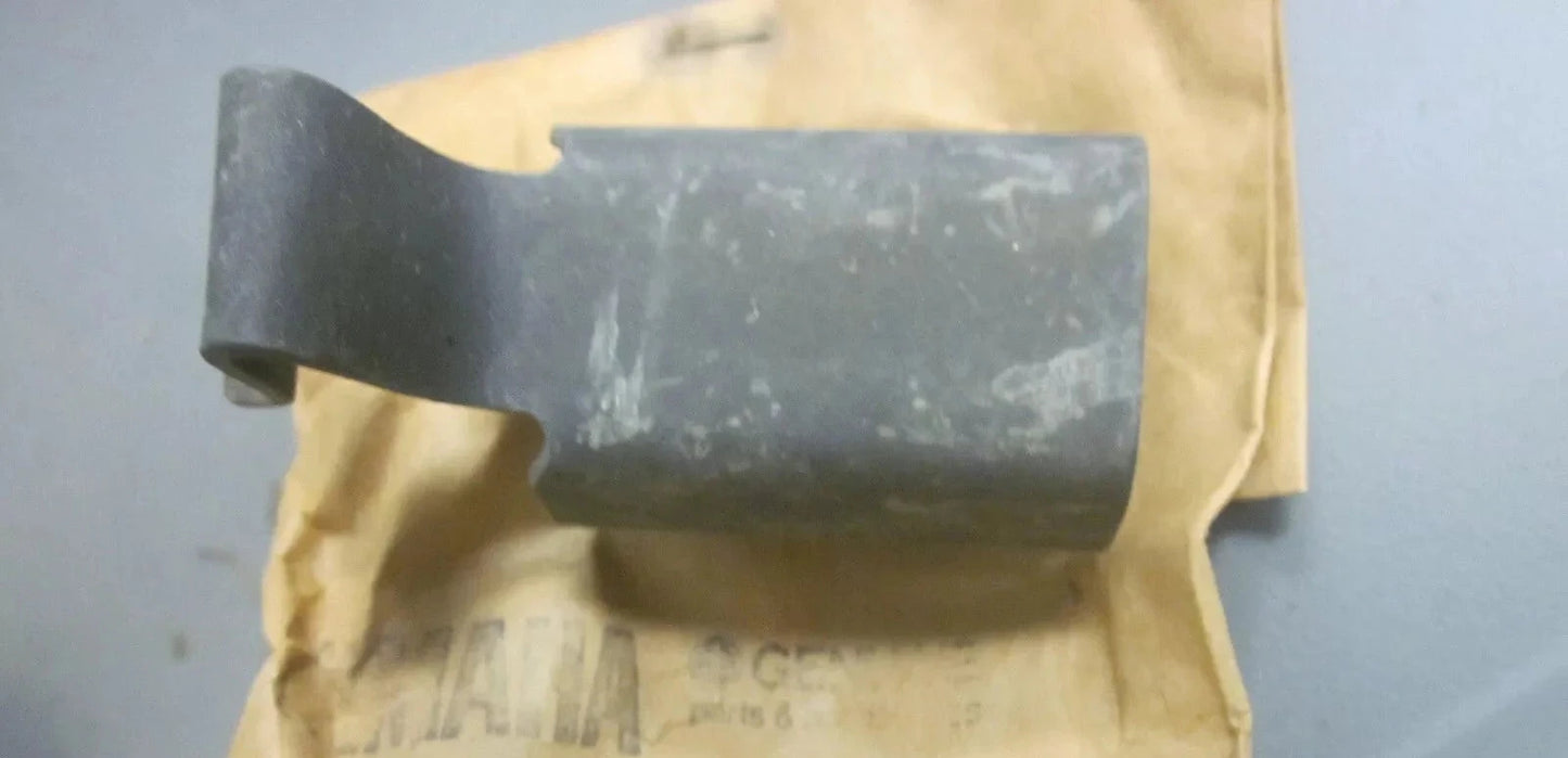 yamaha SNOWMOBILE VK540 SUSPENSION TRACK CLIP 8A5-47115-01