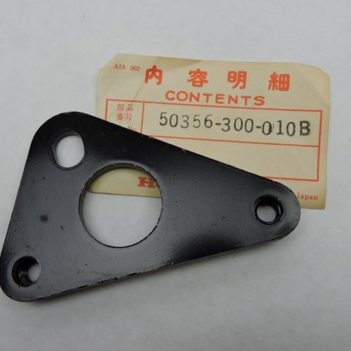 HONDA CB750 RIGHT HAND ENGINE HANGER BRACKET 50356-300-010B