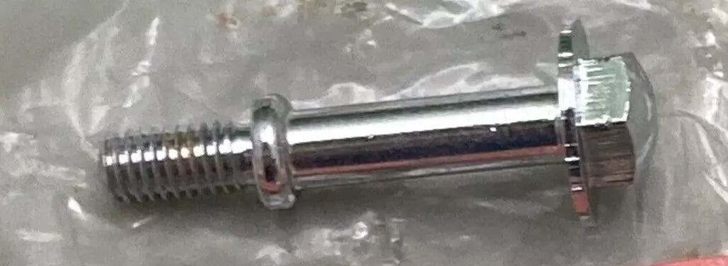 YAMAHA XT350 YX600 Cylinder Head Cover Bolt 90109-06584