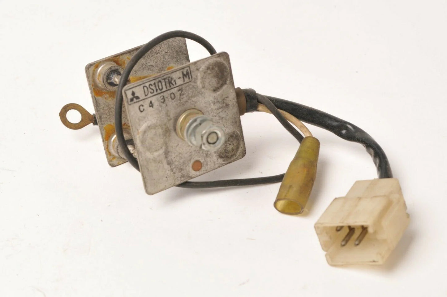 KAWASAKI H1 KZ900 Z1 Charging System Rectifier 21061-008 / 21061-019 / DS10TR1-M C15