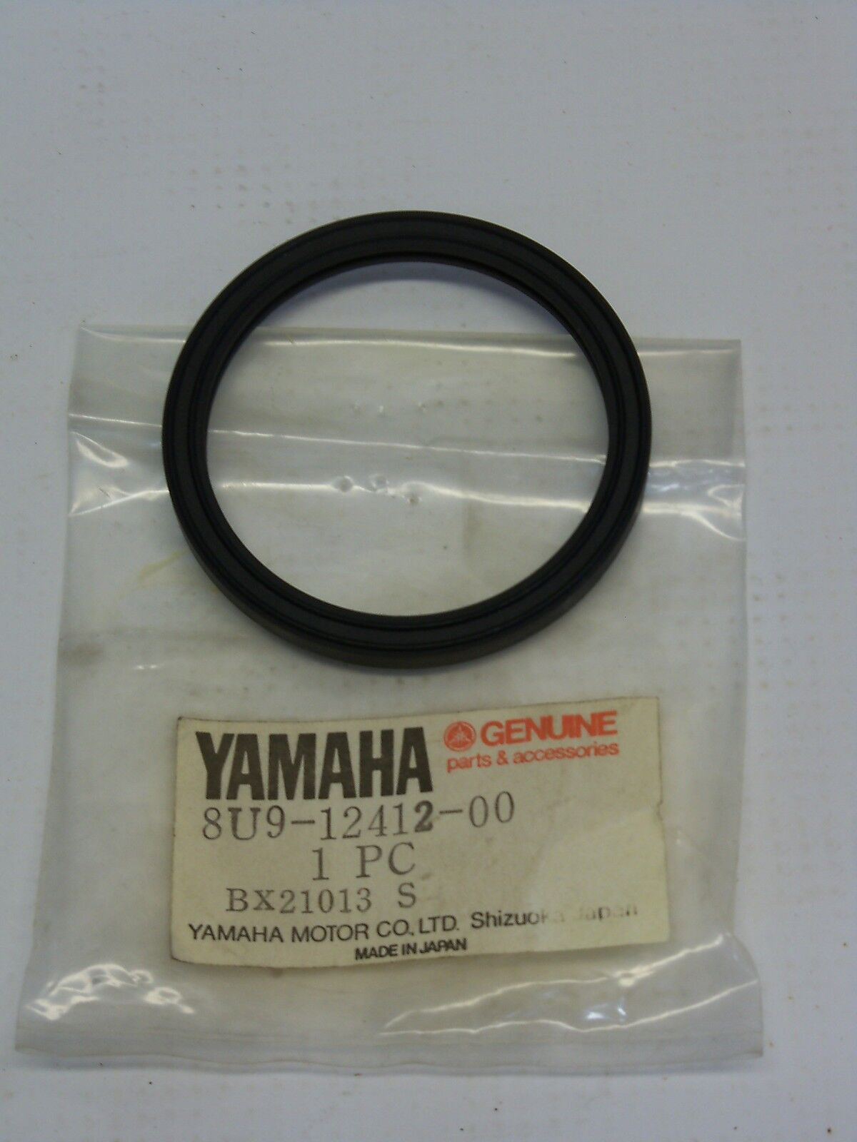 YAMAHA VMX540 SNOWMOBILE THURMOSTAT SEAL 8U9-12412-00