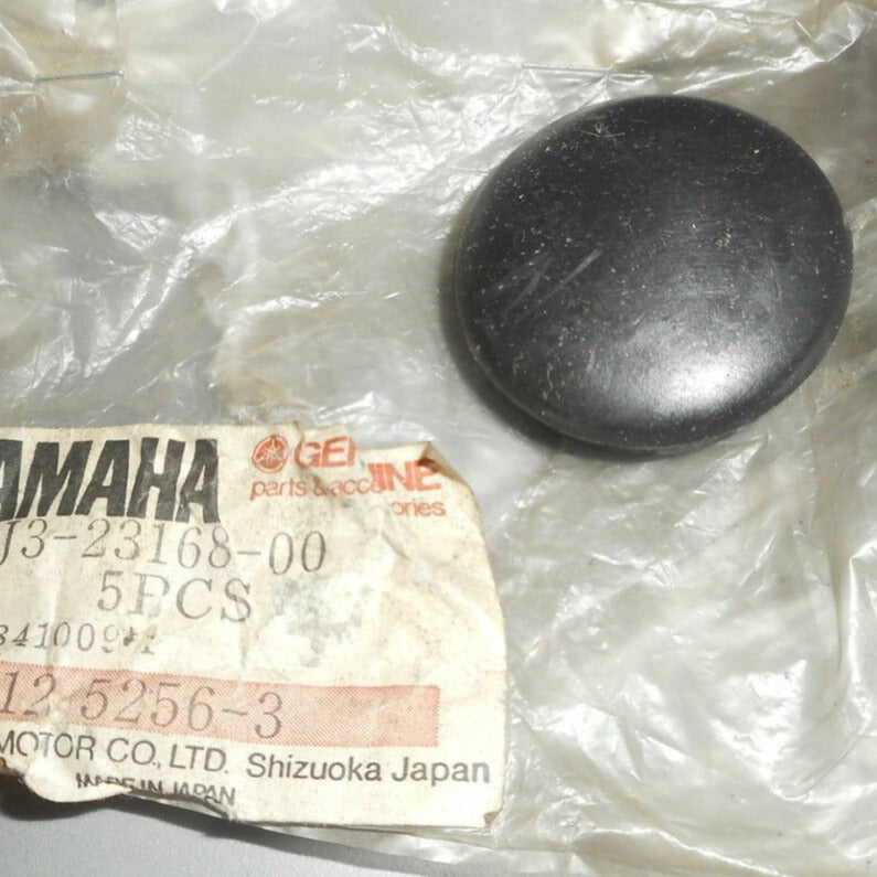 YAMAHA XJ750 XS2 XS400 XS500 XS750 Fork Cap 1J3-23168-00