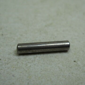 SUZUKI GT380 GT750 TS250 WATER PUMP & OIL PUMP DRIVE GEAR PIN 09261-03006