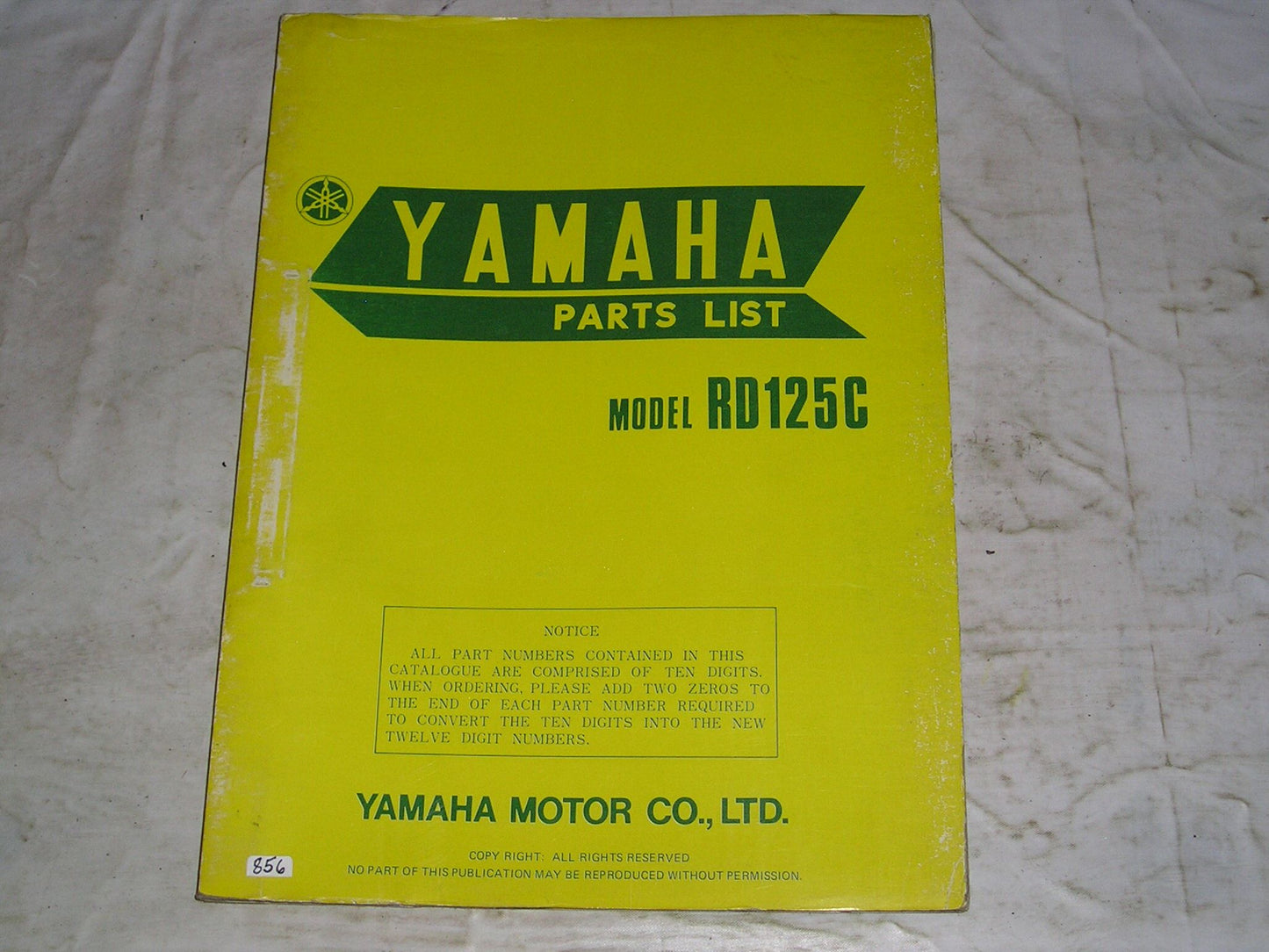 YAMAHA RD125 C 1976 Parts List / Catalogue 507-28198-61 LIT-10015-07-01 #856