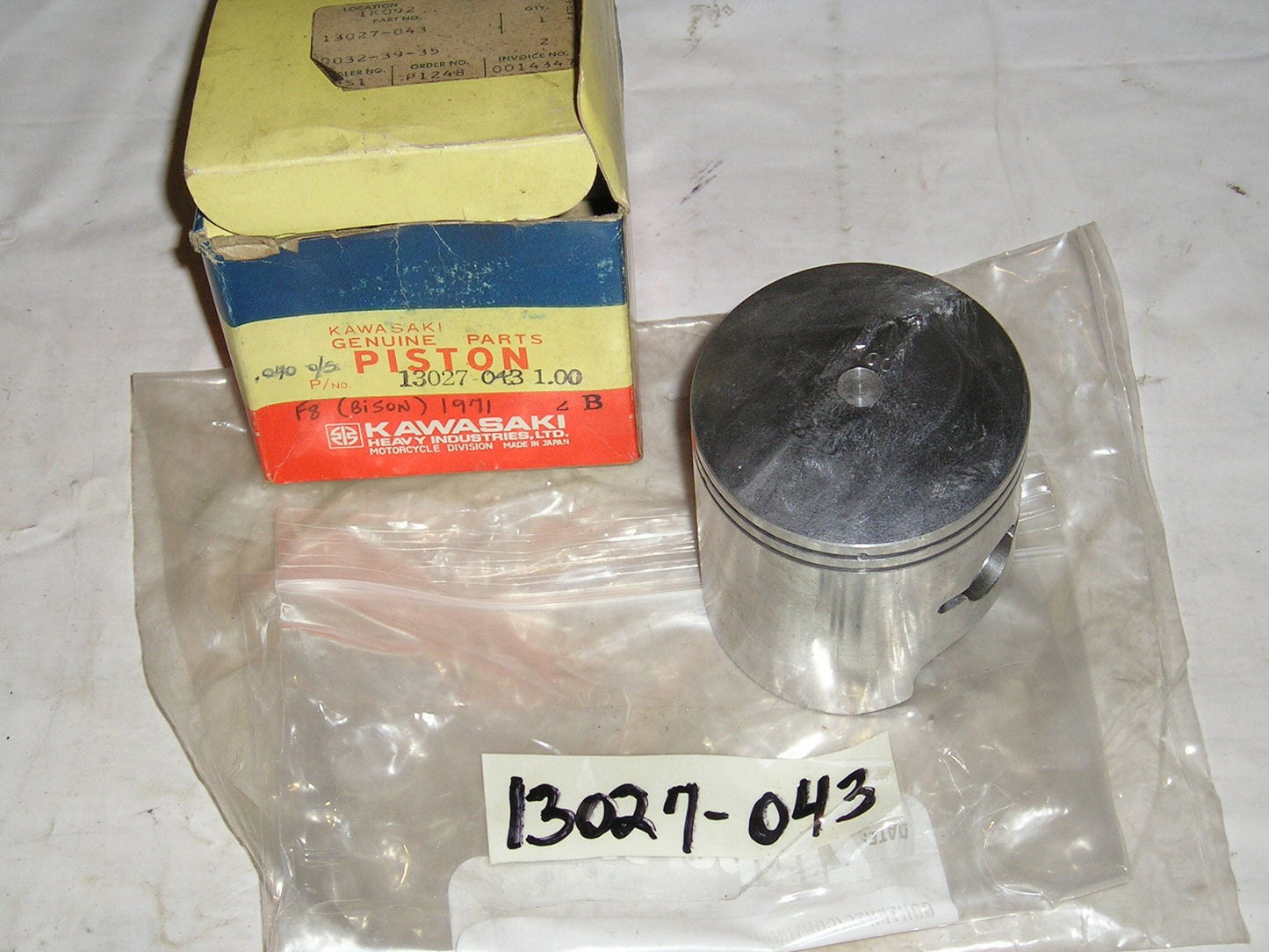 KAWASAKI F8 Bison 1971 Piston .040" or 1 mm O/S 13027-043