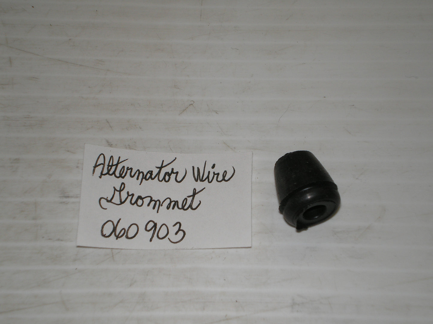 NORTON Commando Alternator Wire Sealing Grommet 060903 / 06-0903