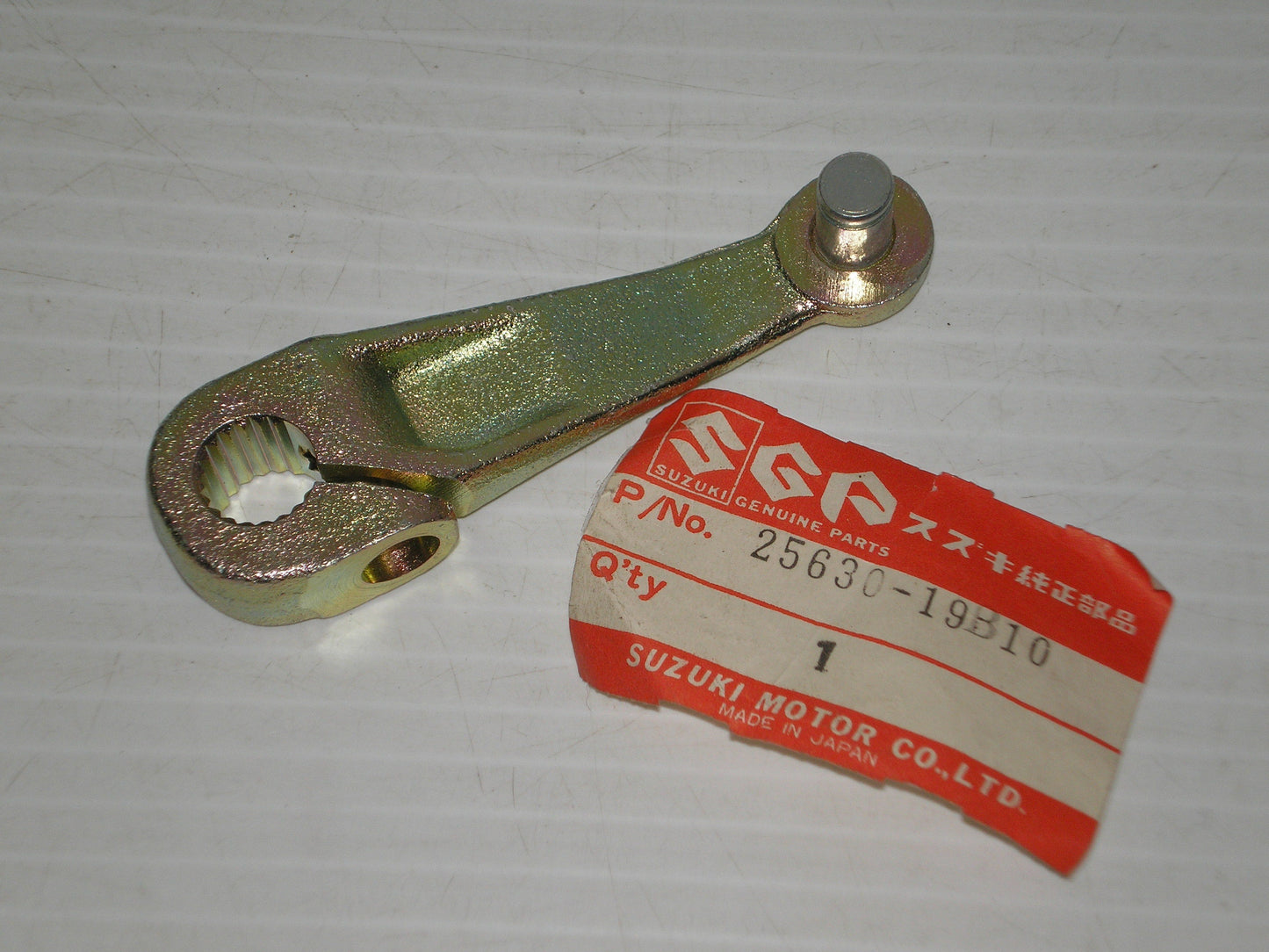 SUZUKI LT4 LTF4 LTF250 1987-96 Transmission Gear Shift Cable Arm 25630-19B10
