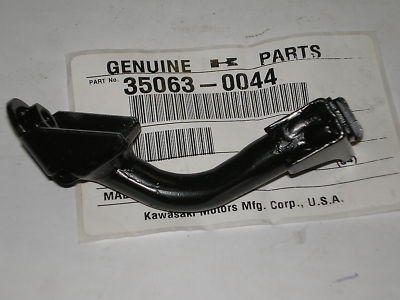 KAWASAKI KSV700 Left Hand Rear Fender Stay 35063-0044