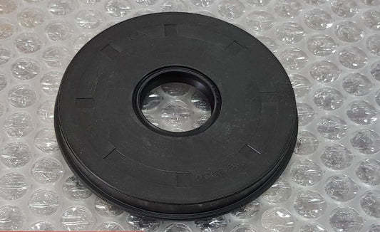 SUZUKI RM370 RM400 TM400 TS400 R/H Crankshaft Oil Seal 09289-40004