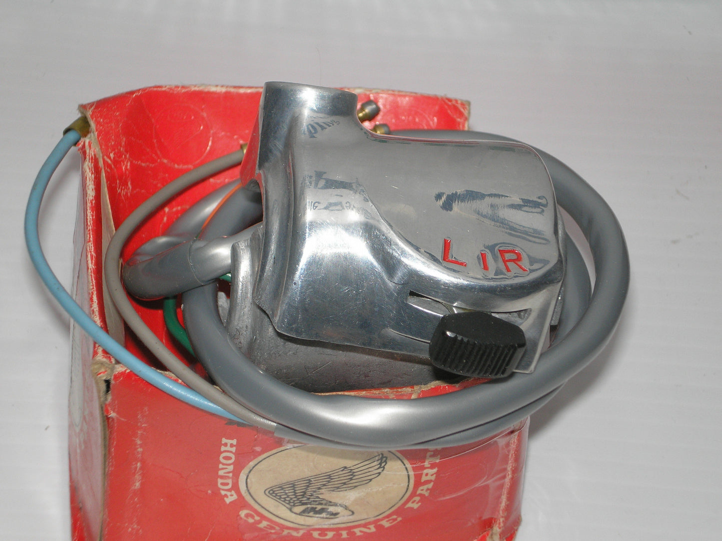 HONDA S90 S65 CL90 R/H Signal Light Switch Assembly 35250-028-010