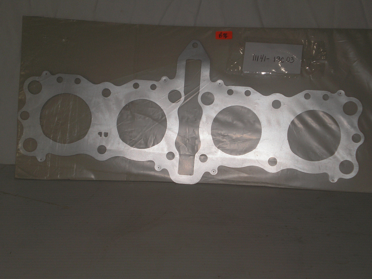 SUZUKI GSF600 GSX600 Cylinder Head Gasket 11141-19C03
