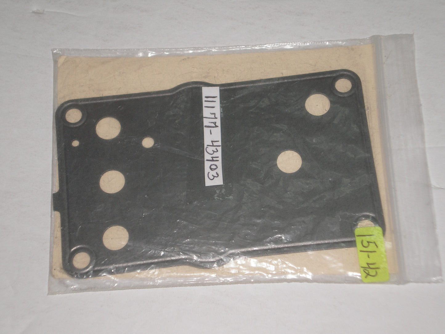 SUZUKI GS550 Cylinder Head Breather Cover Gasket 11177-43403 11177-43403-H17