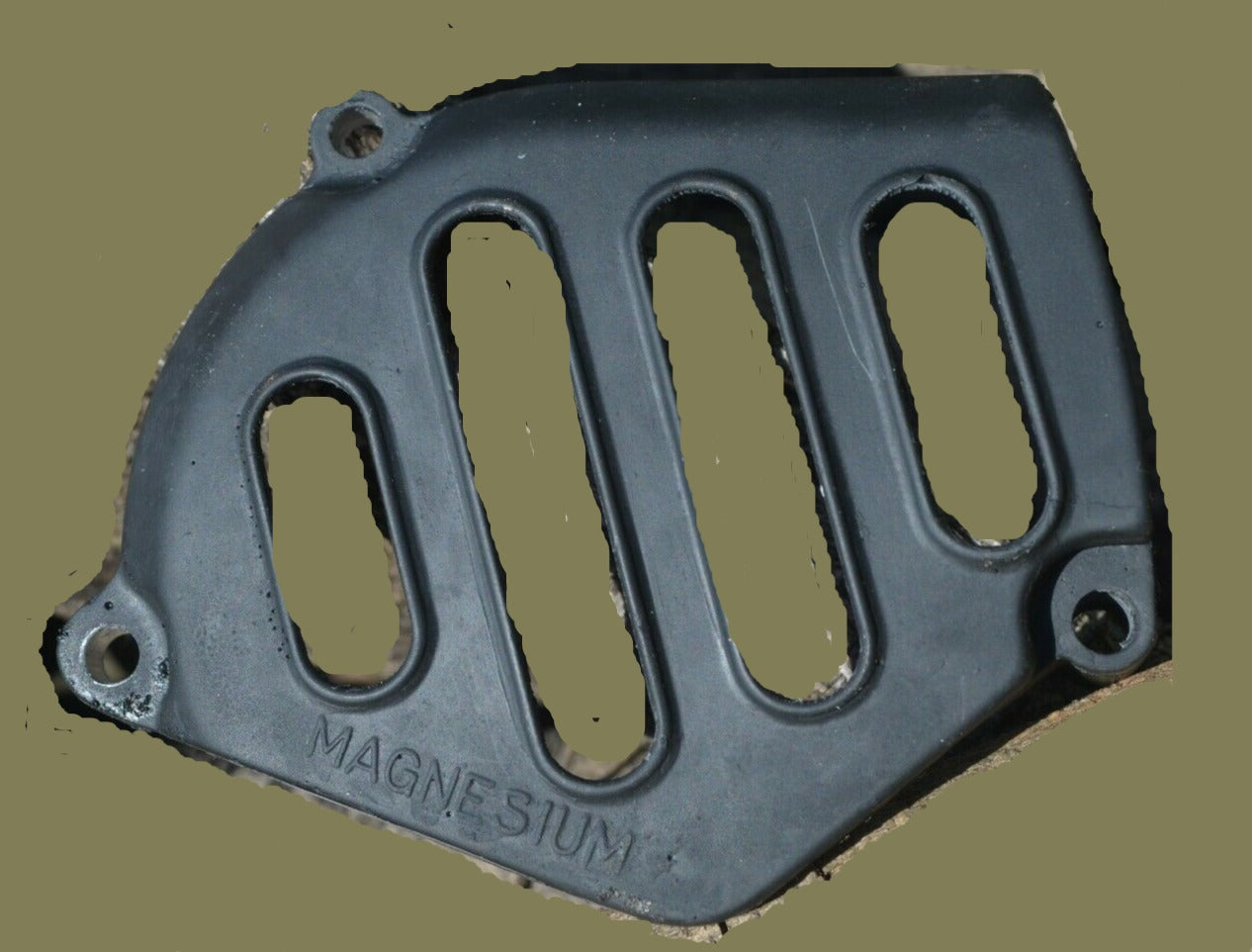 SUZUKI PE175 PE250 Engine Sprocket Cover 11361-41400