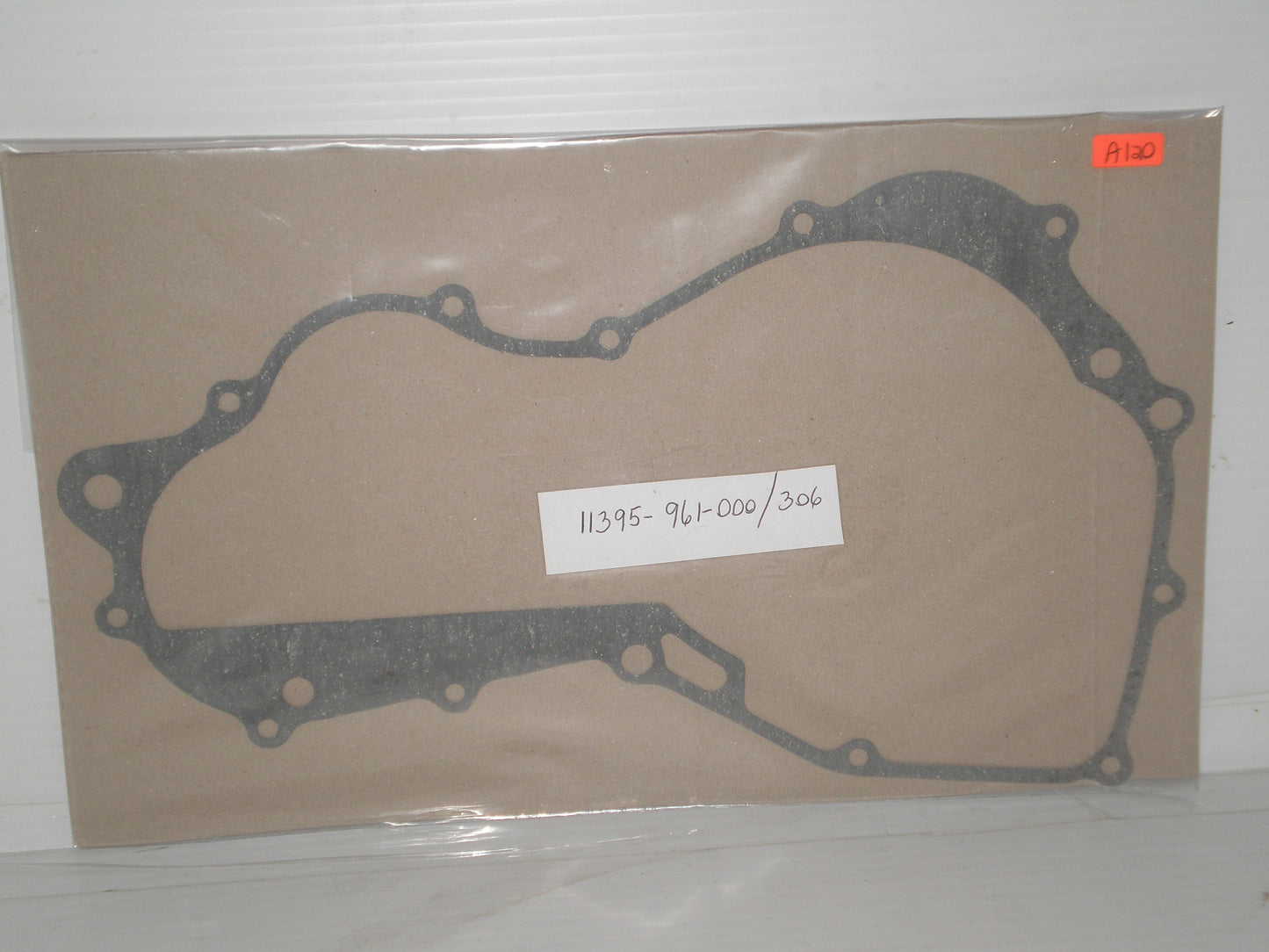 HONDA ATC250R Crankcase Clutch Cover Gasket 11395-961-000 / 11395-961-306
