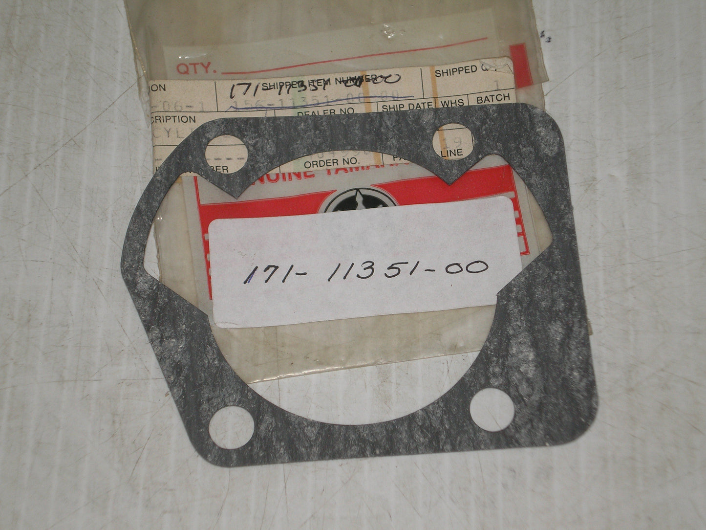YAMAHA TD1 YDS3 YDS5 Cylinder Base Gasket 171-11351-00 / 171-11351-01 / 156-11351-00