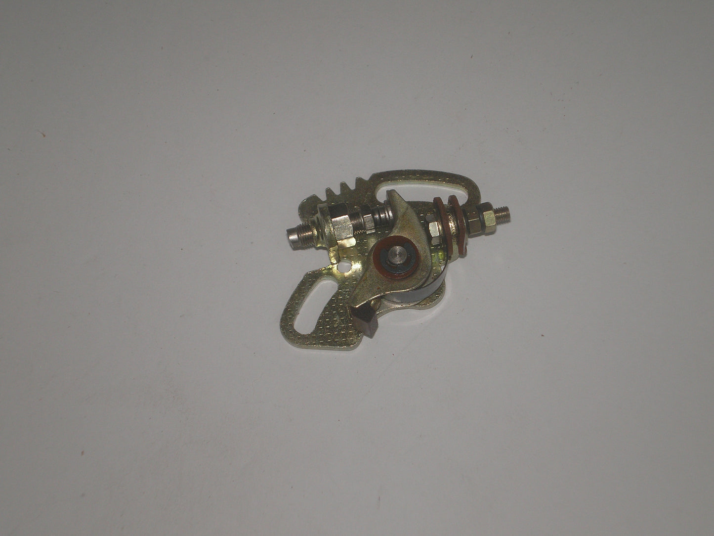 YAMAHA AS2 AT1 AT2 AT3 CS3 CS5 YA6 YAS1 YCS1 YL1 Ignition Points Set 132-81221-10 / 132-81221-11 / 136-81121-10