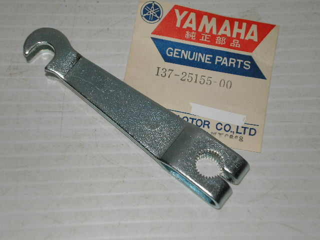YAMAHA AS2 AT1 AT2 AT3 ATMX CT1 CT2 CT3 DT1 HT1 LS2 LT RS YA Brake Cam Lever 137-25155-00