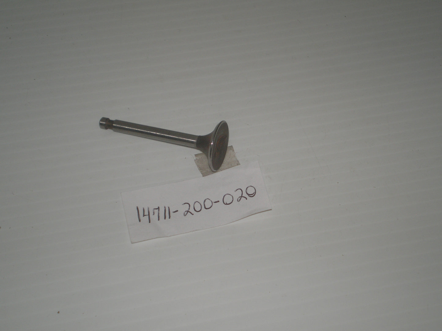 HONDA CA95 CB92 Engine Intake Valve 14711-200-020