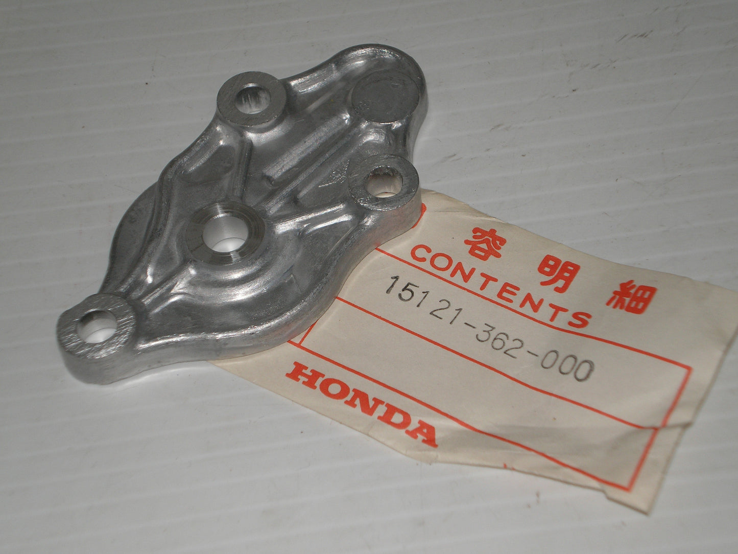 HONDA XL175 Engine Oil Pump Cover Part 15121-362-000