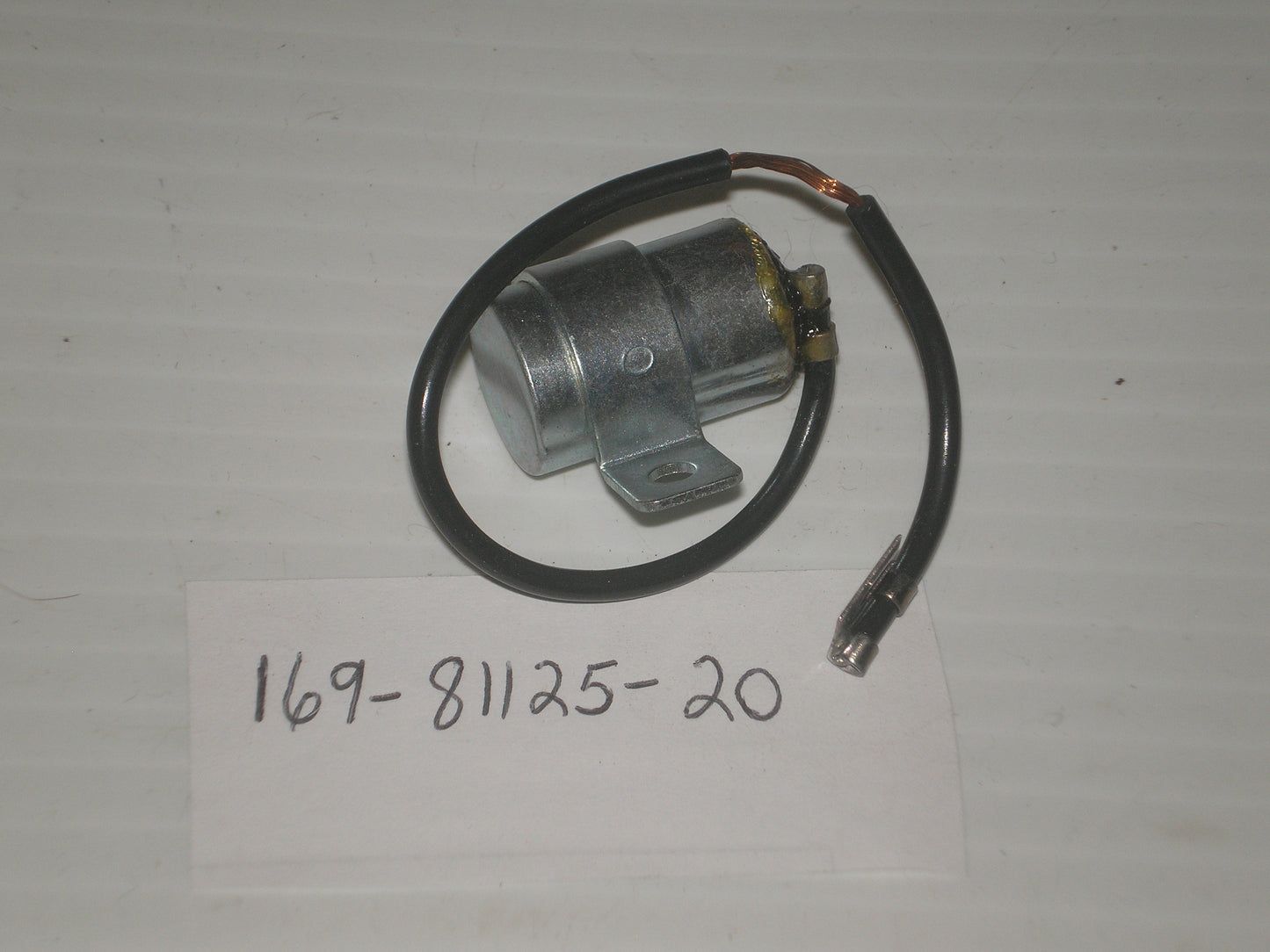 YAMAHA DS6 YDS5 YM2C L/H Ignition Condenser 169-81125-20 / 169-81125-22
