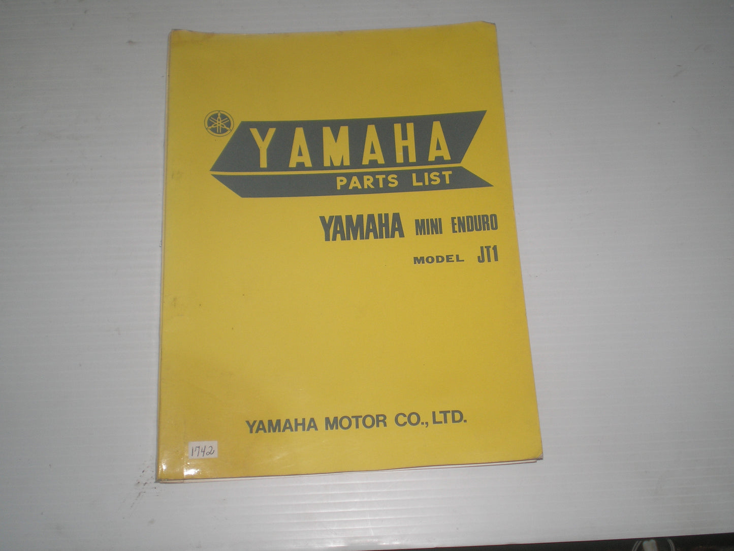 YAMAHA JT1 Mini Enduro 1971 Parts List / Catalogue #1842