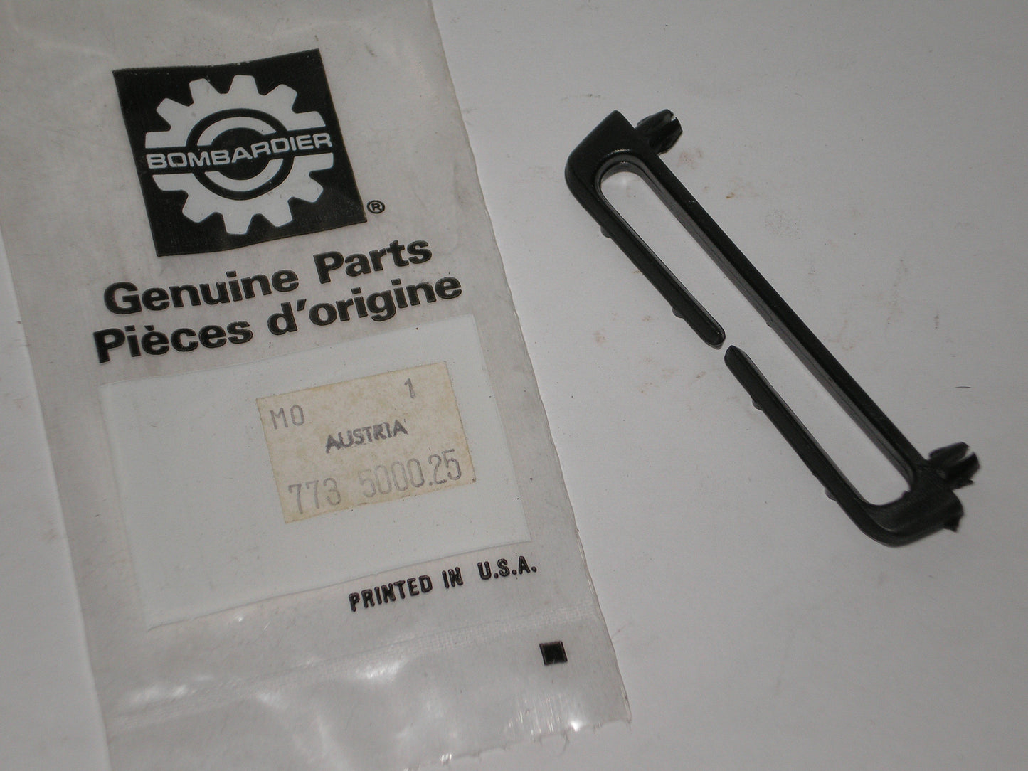 PUCH Magnum Maxi Sears Moped Black Plastic Cable Holder Bracket 773-5000-25