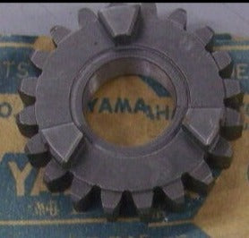 YAMAHA AS2 HS1 HS3 YAS1 3rd Pinion Gear 20T 183-17131-00