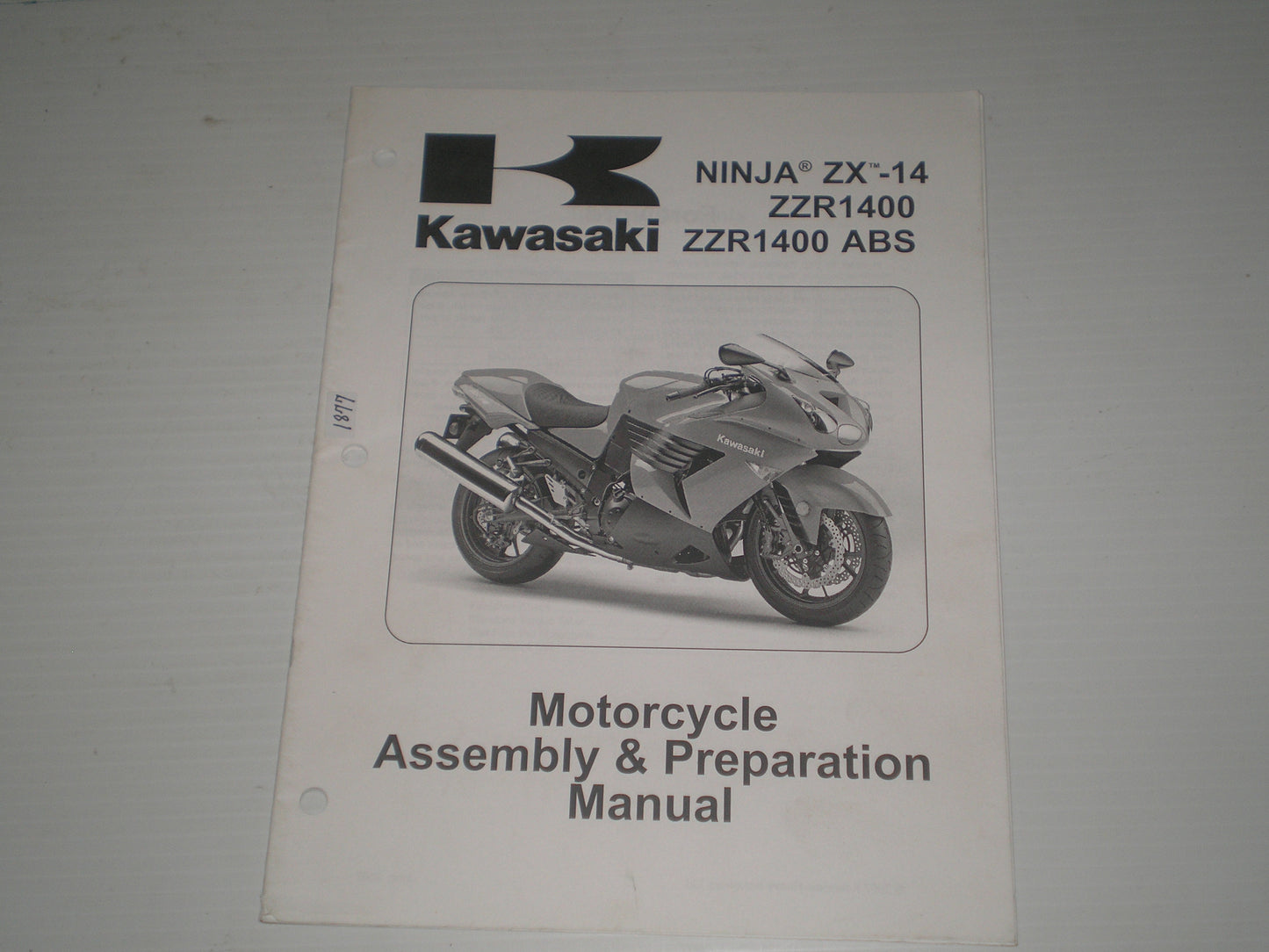 KAWASAKI Ninja ZX-14 / ZZR1400 / ZZR1400 ABS / ZX1400 C8F/D8F 2008 Assembly & Preparation Manual 99931-1485-01 #1877