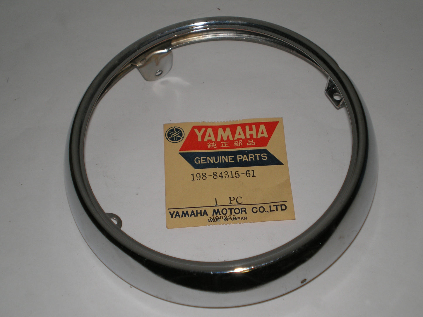 YAMAHA L5 YG5 YL2 YLCM 1968-1970 Headlight Rim 198-84315-61