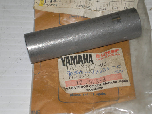 YAMAHA DT250 RD400 XVZ TDM Rear Wheel Bearing Spacer 1A1-25317-00 / 90560-17233