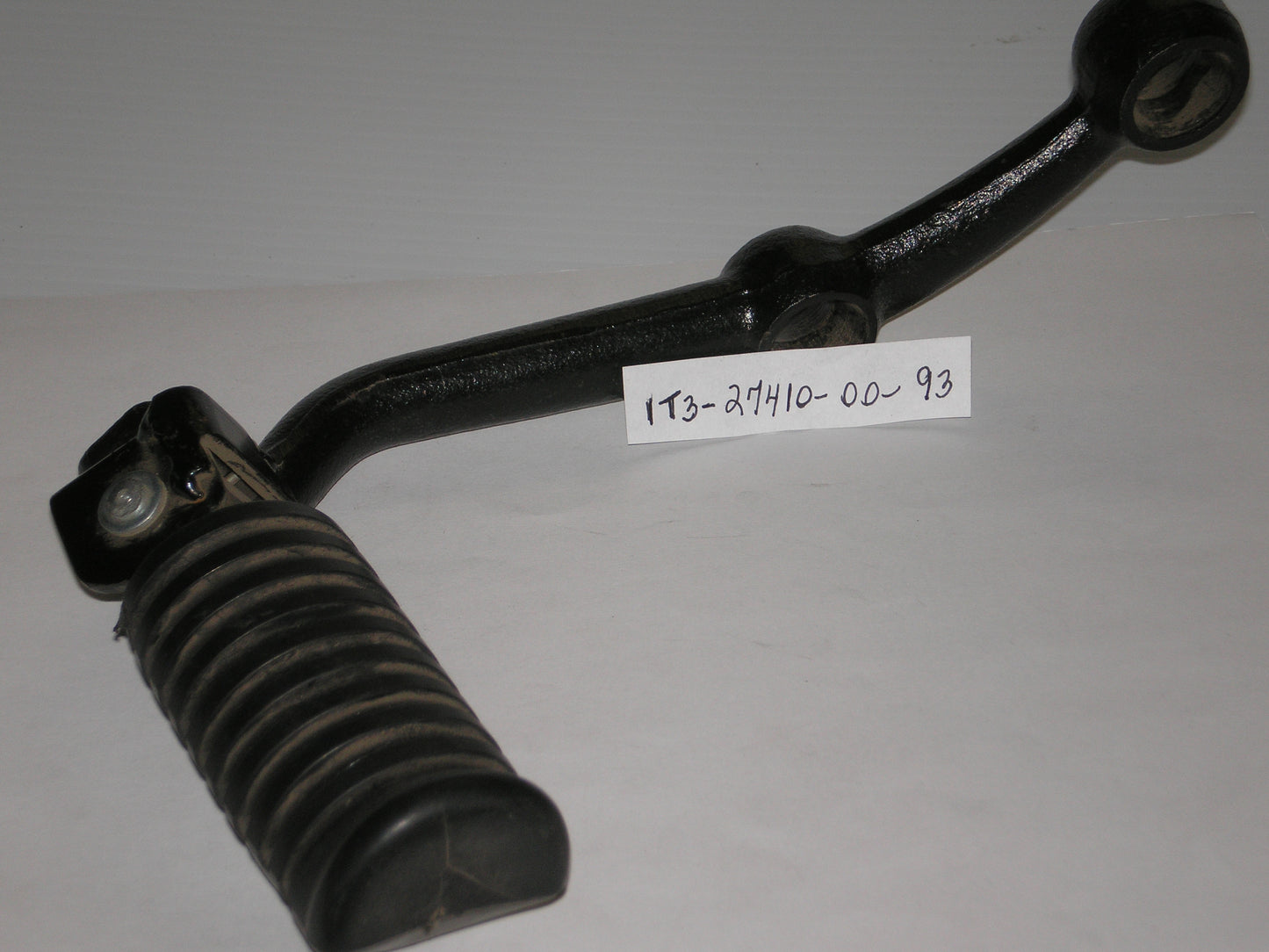 YAMAHA XS650 1975-1984 L/H Footrest Assembly 1T3-27410-00-93