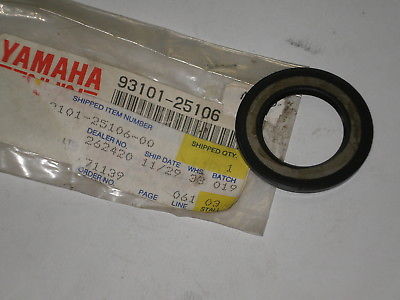 YAMAHA 93101-25106