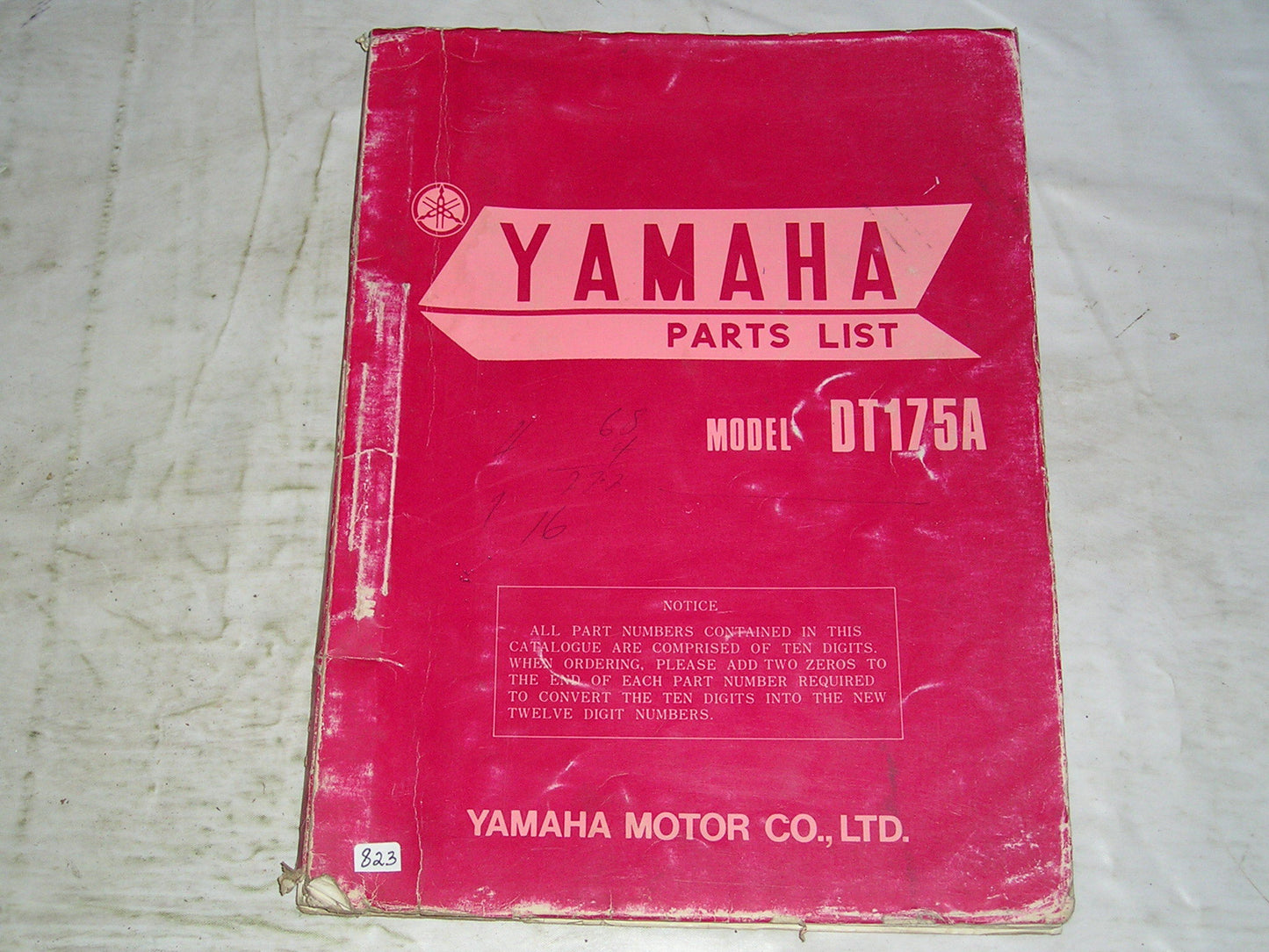 YAMAHA DT175 A 1974 Parts List / Catalogue 443-28198-60 LIT-10017-43-00 #823