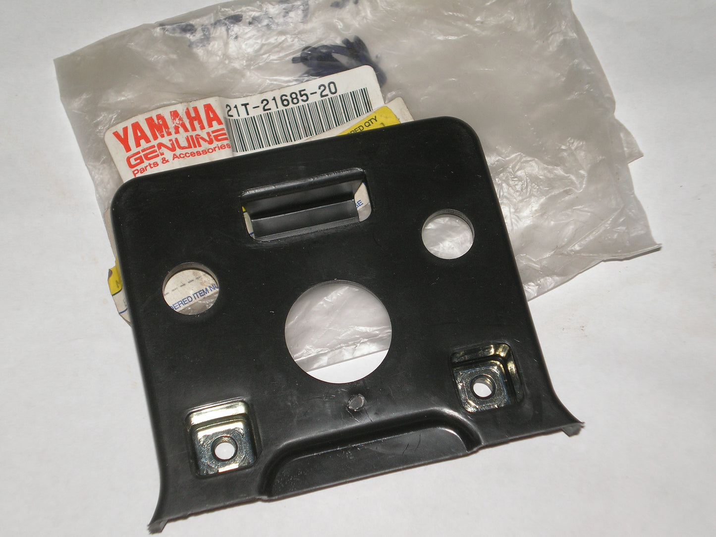 YAMAHA DT200 XT250 XT350 License Plate Bracket 21T-21685-20