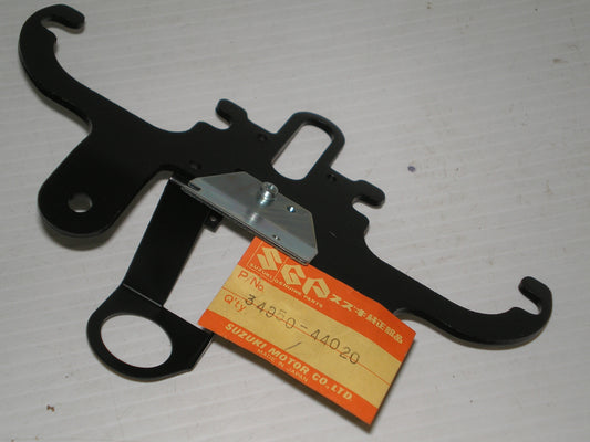 SUZUKI GS400 Speedometer & Tachometer Bracket 34950-44020 / 34950-44021