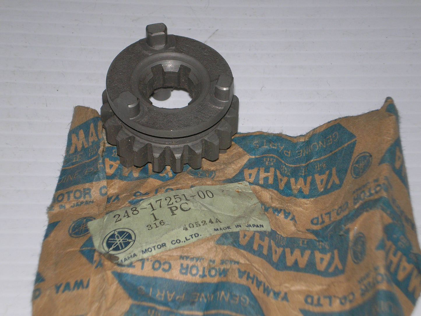 YAMAHA AT1 AT1M CT1 HT1 Transmission 5th Wheel Gear 20T 248-17251-00