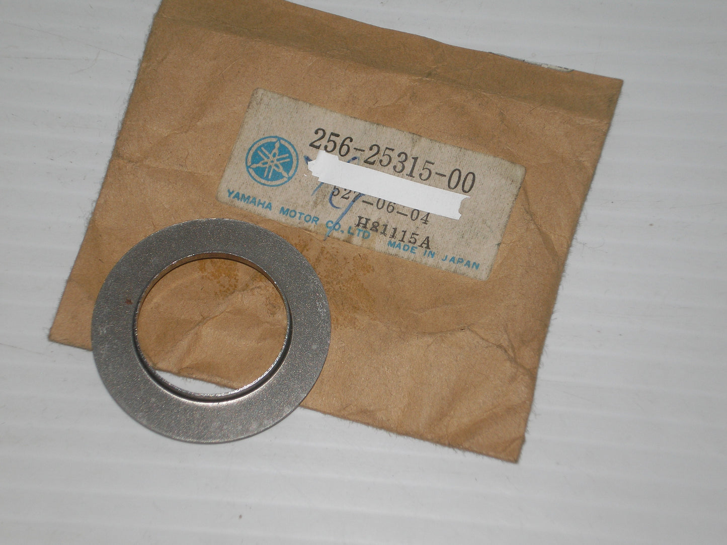 YAMAHA TX650 XS1 XS2 XS650 Bearing Spacer Flange Washer 256-25315-00 / 4V4-25315-00