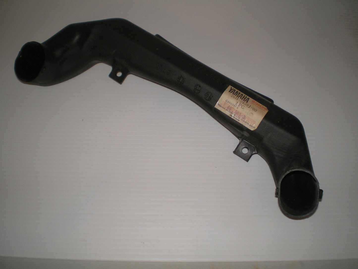 YAMAHA XVZ12 XVZ1200 XVZ13 XVZ1300 Air Intake Duct #5 26H-2838J-00