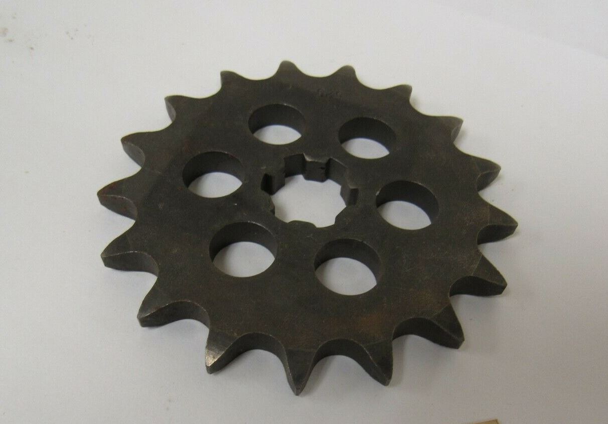 SUZUKI TM400 TS400 Engine Drive Sprocket 17T 27511-32000