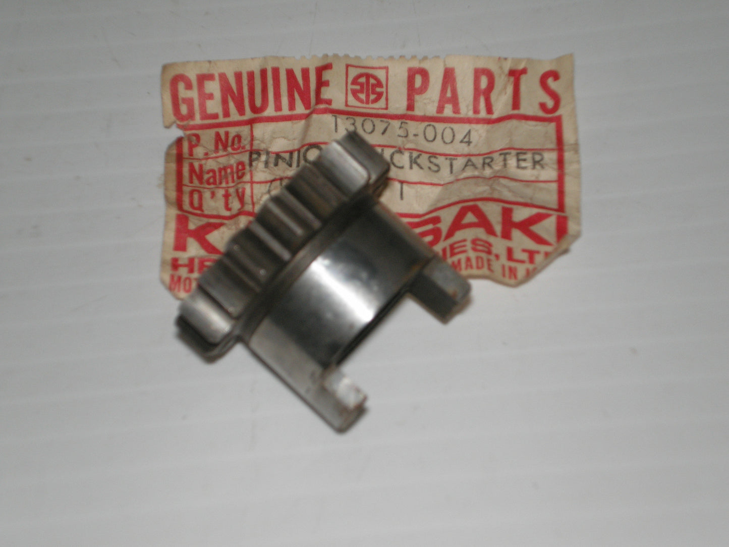 KAWASAKI G3 G4 G5 KD80 KD KE KH KM KV100 KH125 MC1 Kick Start Pinion Gear 13075-004