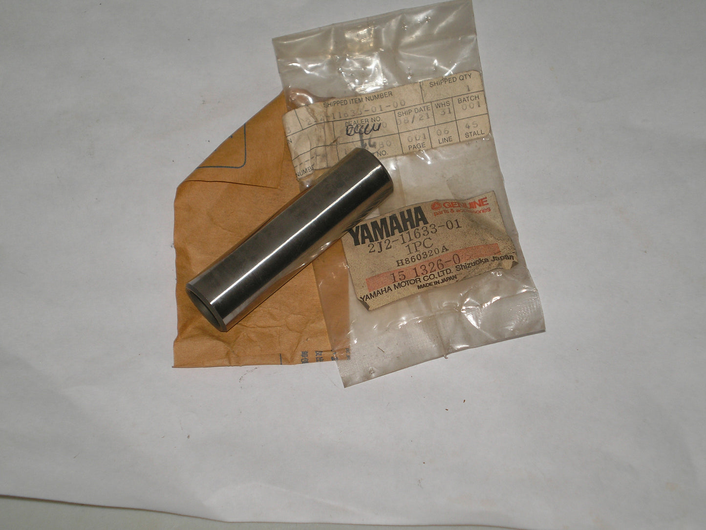 YAMAHA SR500 1978-1980 Factory Engine Piston Pin 2J2-11633-01