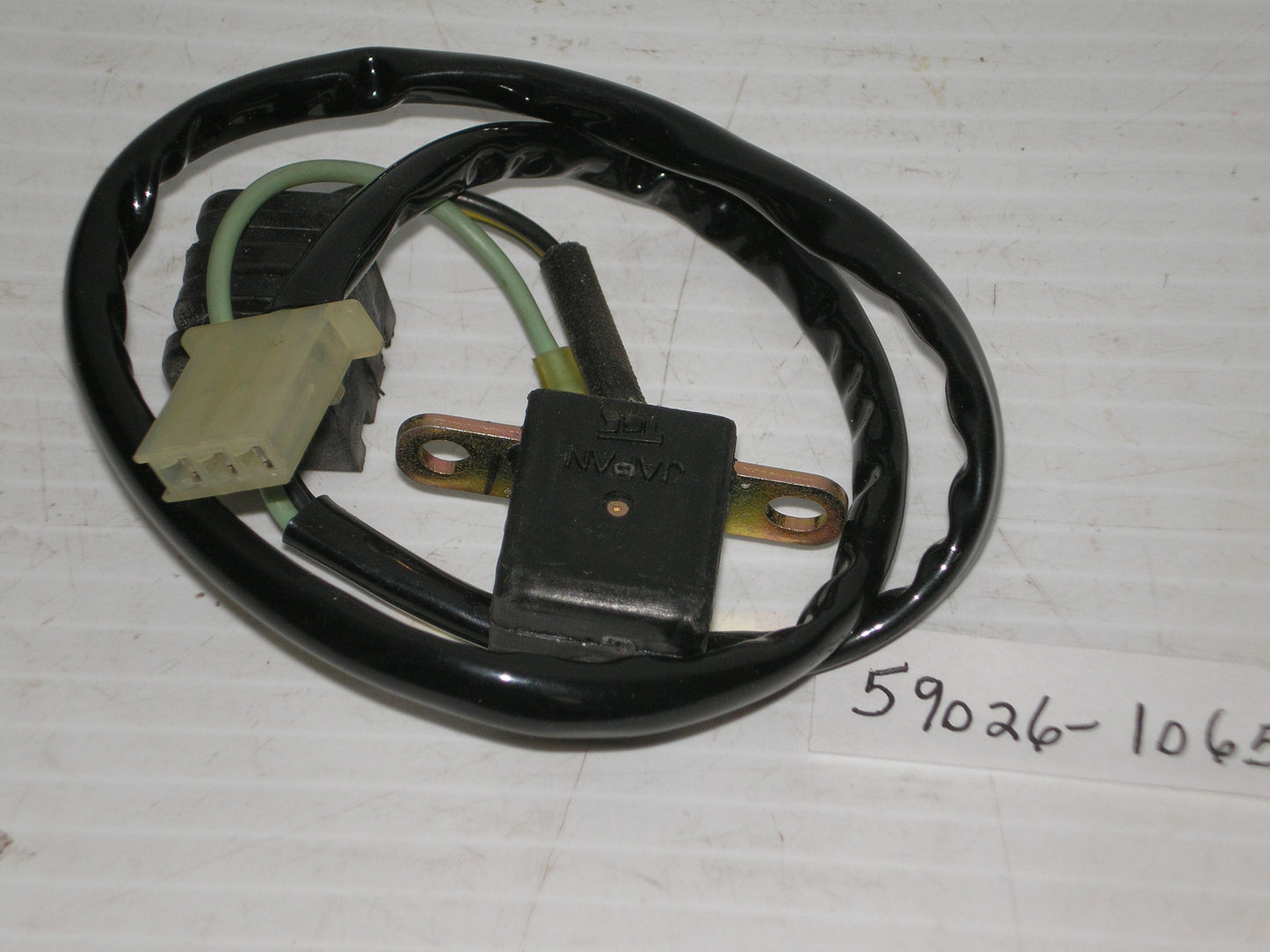 KAWASAKI KL250 KLR250 Ignition Pulsing Coil 59026-1065