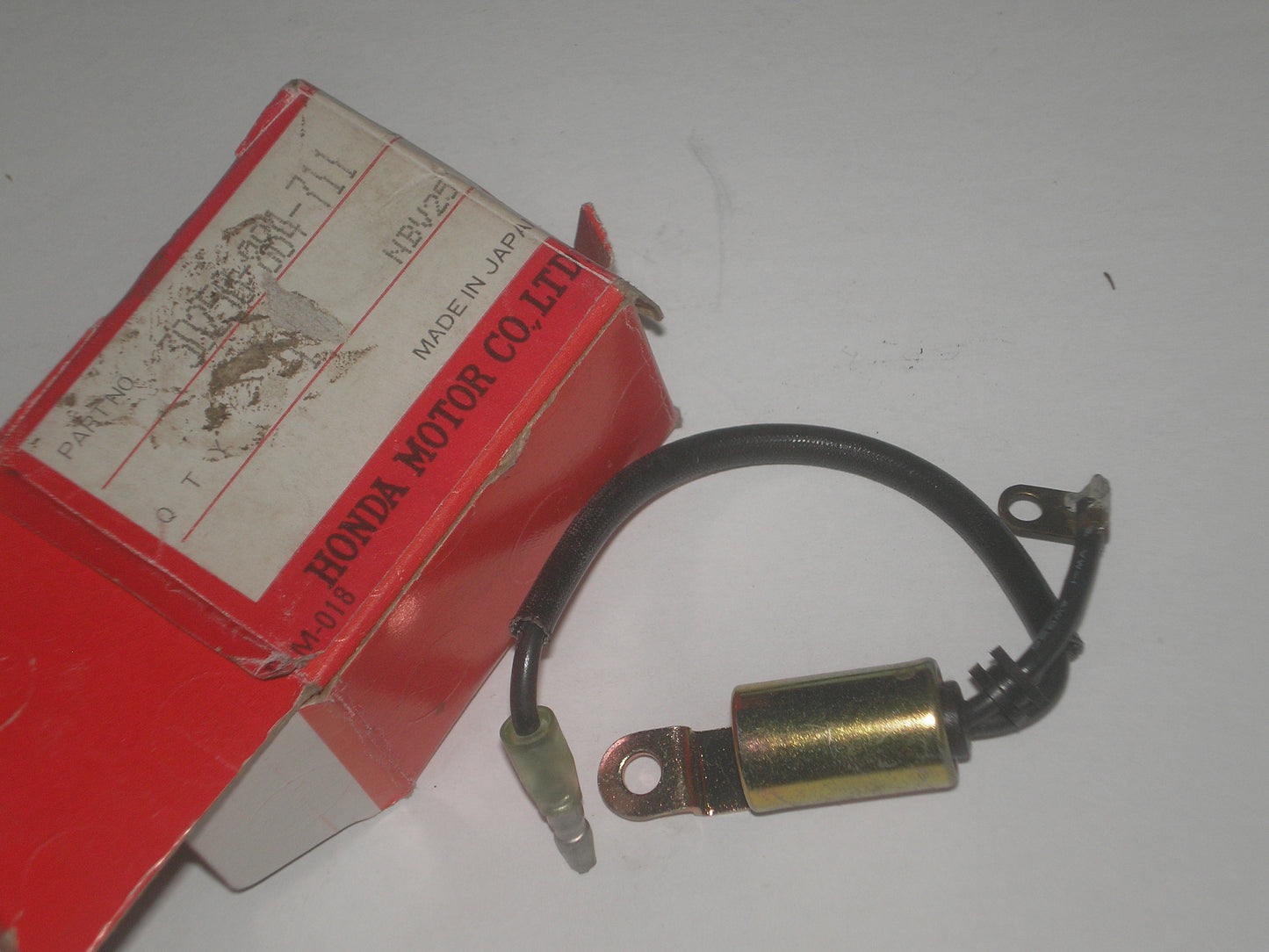 HONDA G80 General Purpose Ignition Condenser 30250-884-711