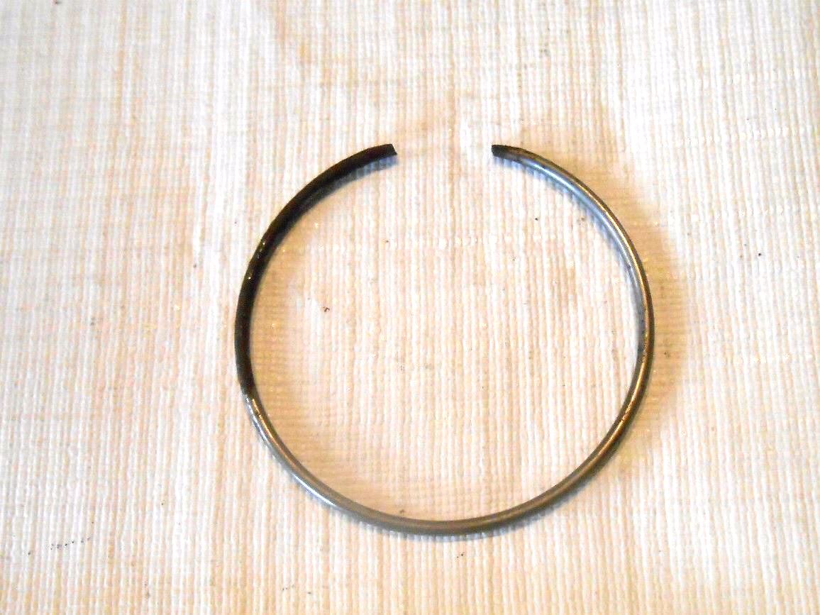 YAMAHA AT2 AT3 DT125 MX125 YZ125 TY125 SEAL RETAINING CLIP 315-23156-50