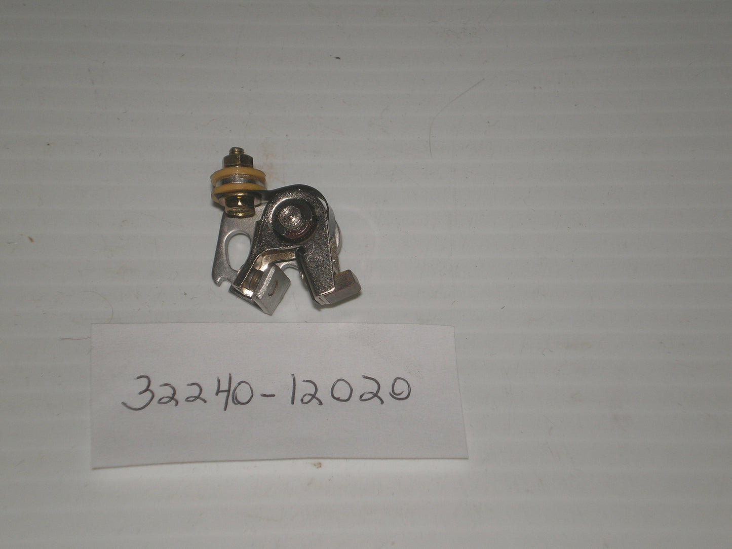 SUZUKI TC100 TS90 TS100 TS250 Ignition Points Set 32240-12020 / 32240-07610