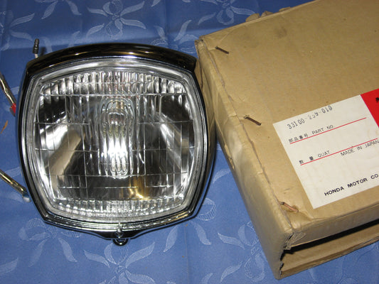 HONDA C72 C77 1960 H.eadlight Lens & Rim Assembly 33100-259-010